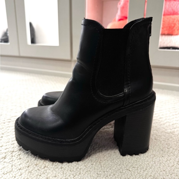 MADDEN GIRL Platform Booties SZ 7 - Picture 3 of 6